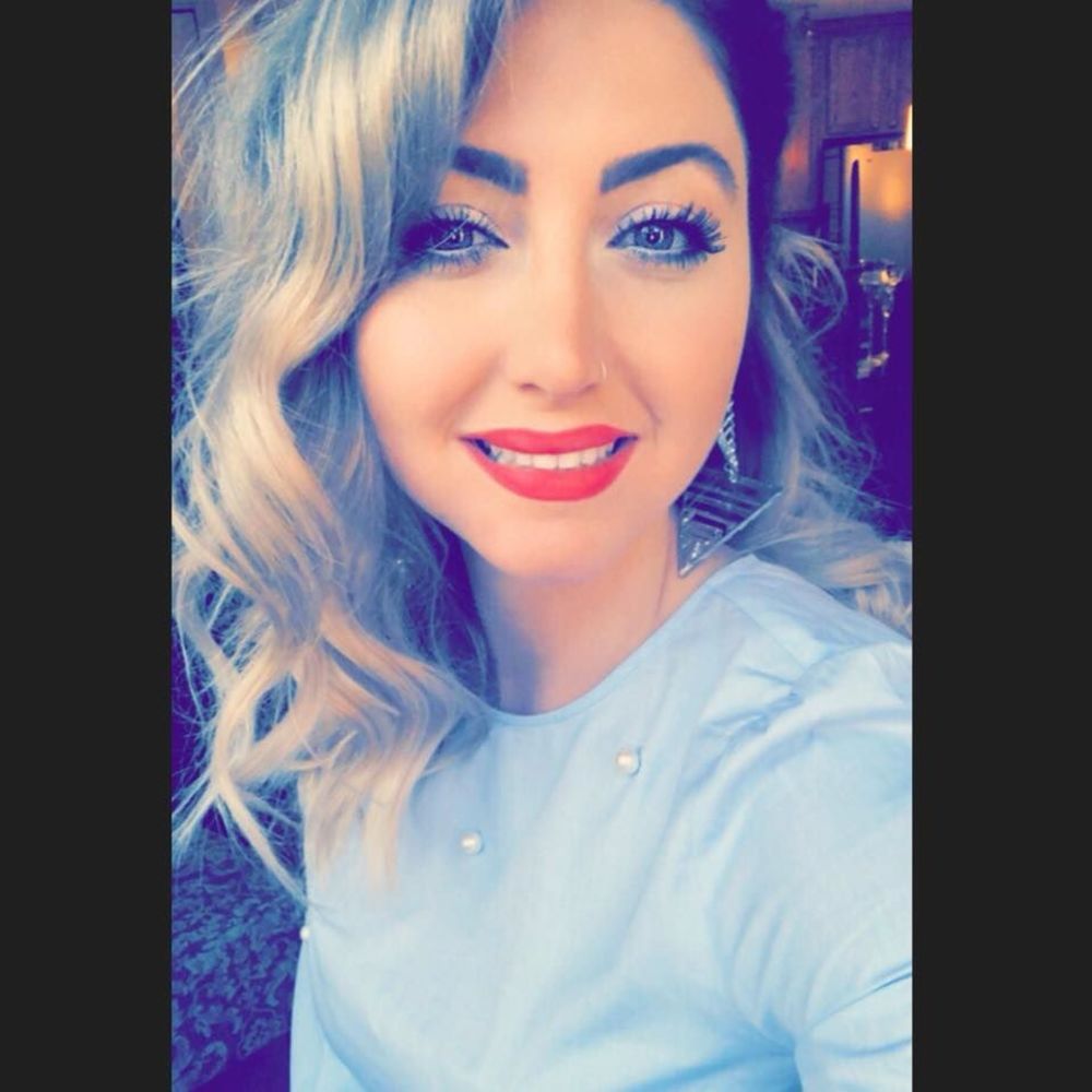 Meet your Posher, Julie